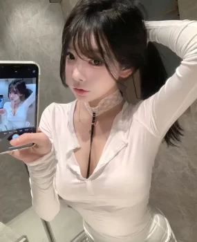 上海就去嫖沫沫纯欲小浪货