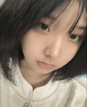 西湖区兼职学生妹身材很苗条