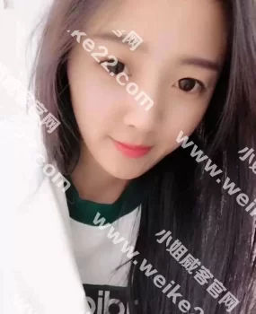 小雪妹妹，很清纯的一个妹子