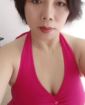 一个热情会玩的老熟